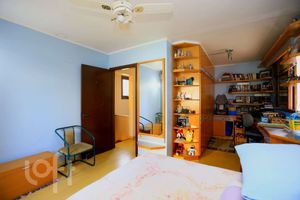 Image 19 - 338825