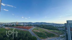 Image 22 - 338857