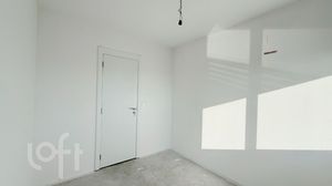 Image 17 - 338857