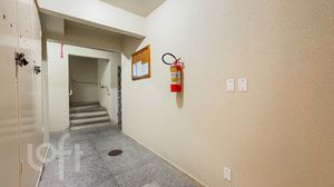 Image 18 - 338893