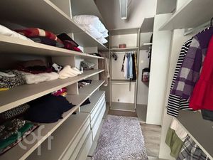 Image 19 - 339031