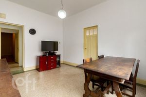 Image 21 - 339202