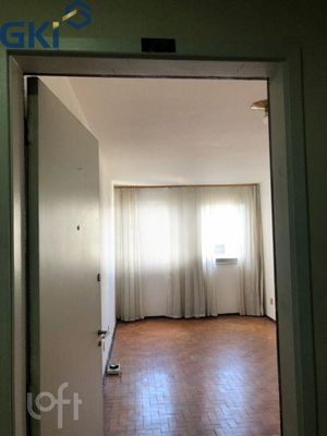 Image 19 - 339354