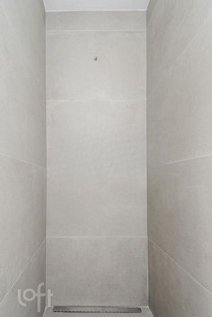 Image 28 - 339427