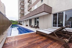 Image 21 - 339637
