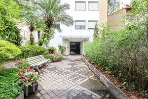 Image 26 - 340189
