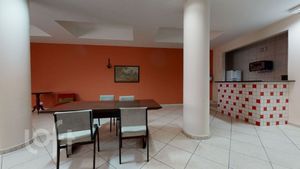 Image 15 - 340210