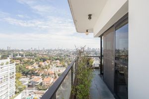 Image 13 - 340299