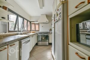 Image 37 - 340391