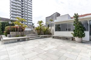 Image 25 - 340396
