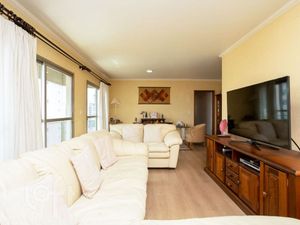 Image 19 - 340539
