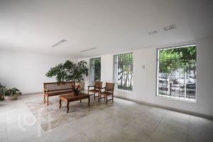 Image 20 - 340686
