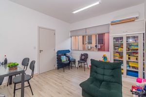 Image 2 - 340740