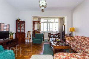 Image 1 - 340747