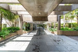 Image 27 - 341109