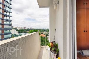 Image 10 - 341348