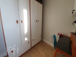 Image 19 - 341349