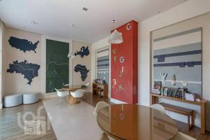 Image 40 - 341350