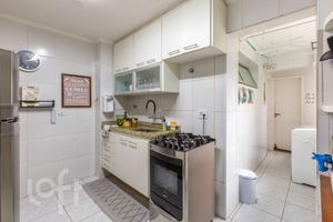 Image 15 - 341377
