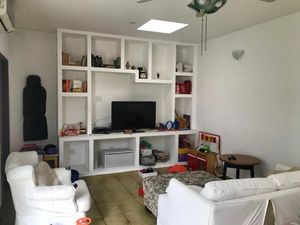 Image 4 - 341491