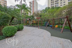 Image 45 - 341886