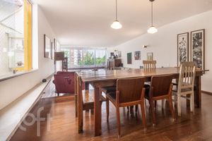 Image 11 - 342257