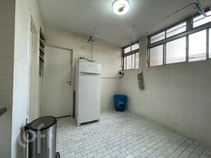 Image 62 - 342654