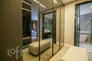 Image 7 - 343725