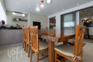 Image 33 - 343785