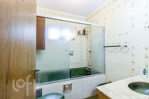 Image 13 - 343936
