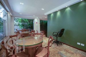 Image 34 - 344015