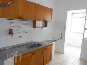 Image 17 - 344043