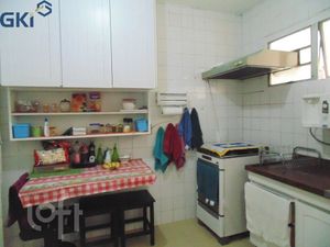 Image 19 - 344315