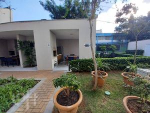Image 17 - 344332