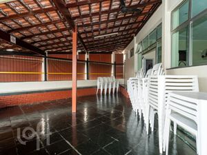 Image 11 - 344381