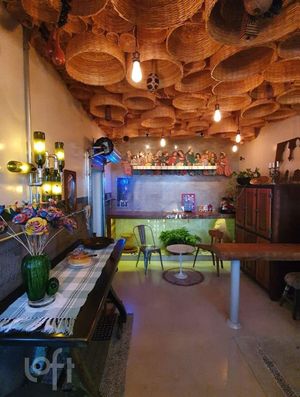 Image 17 - 344742