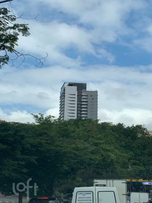 Image 0 - 345637