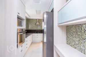 Image 15 - 345925