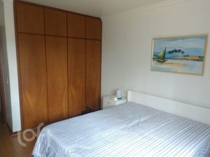 Image 8 - 346104