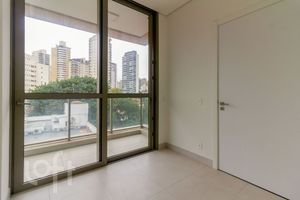Image 7 - 346427