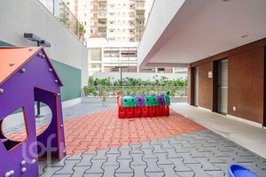 Image 11 - 346486