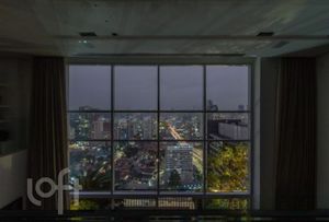 Image 56 - 346826