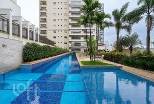 Image 17 - 346826