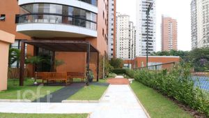 Image 37 - 347027
