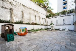Image 11 - 347181