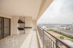 Image 31 - 347215