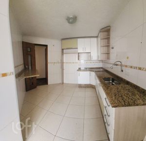 Image 8 - 347338