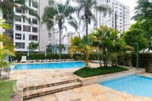 Image 11 - 347957