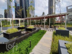 Image 5 - 348044