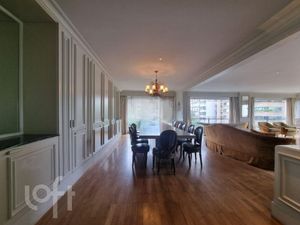 Image 5 - 348234
